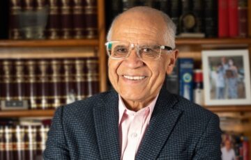 Una crónica contra el olvido: Germán Castro Caycedo y la verdad que duele sobre el Palacio de Justicia